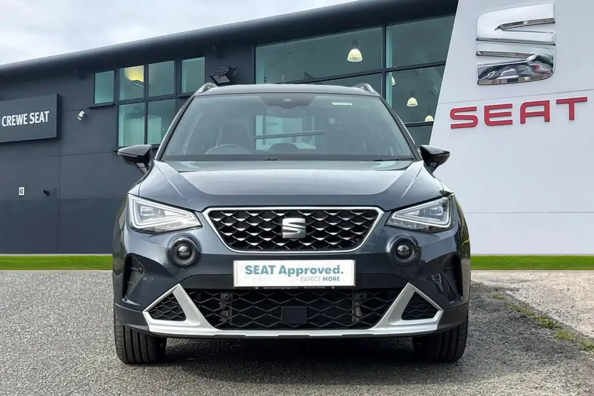 2025-seat-arona-10-tsi-xperience-lux-dsg-big-4