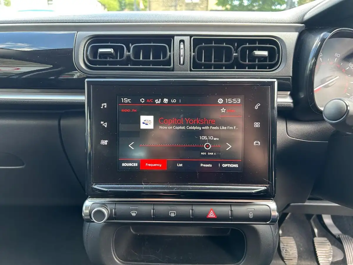 2018-citroen-c3-12-puretech-feel-82ps-big-15