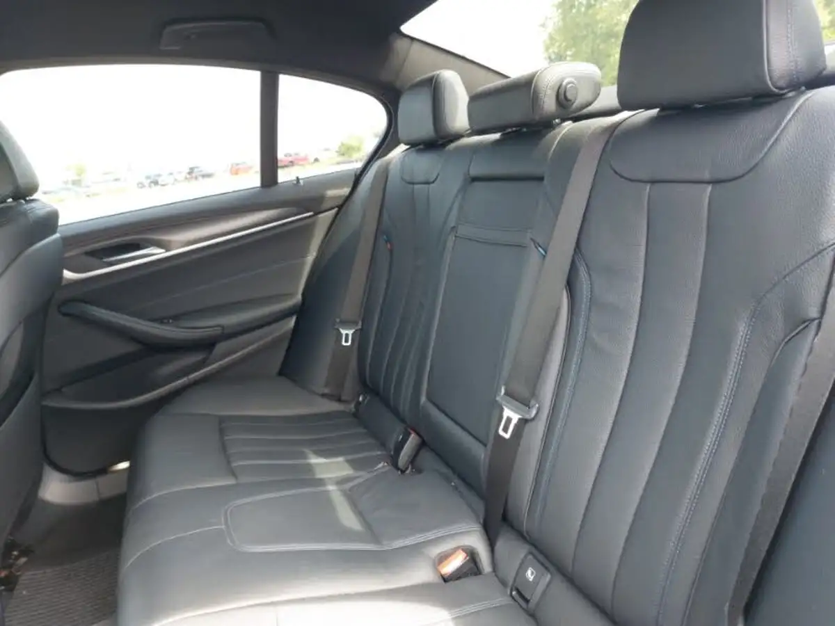 2020-bmw-5-series-20td-520d-m-sport-187bhp-mht-saloon-4d-big-5