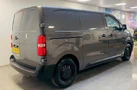 2020-peugeot-expert-15-bluehdi-professional-compact-1000-small-11