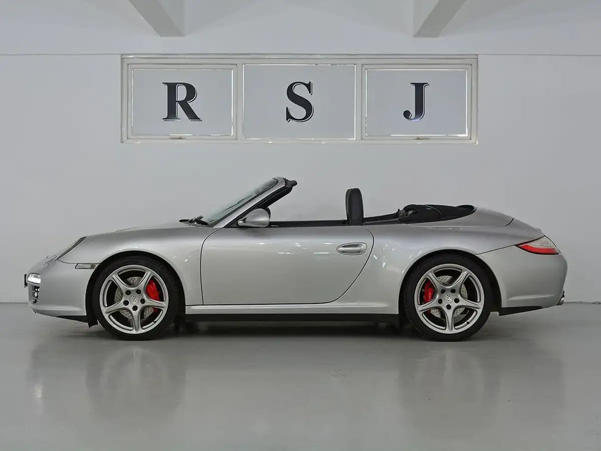 2010-porsche-911-38-carrera-4-s-cabriolet-pdk-big-5
