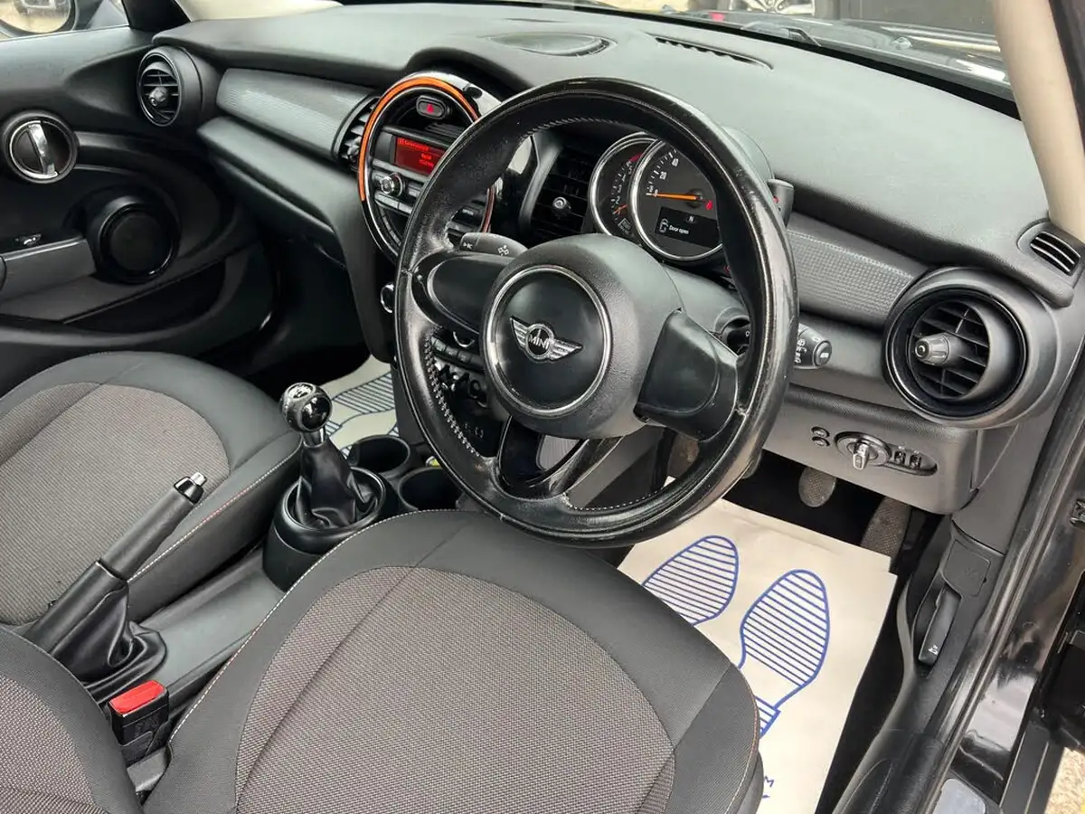 2016-mini-cooper-15td-cooper-d-ss-hatchback-5d-big-24