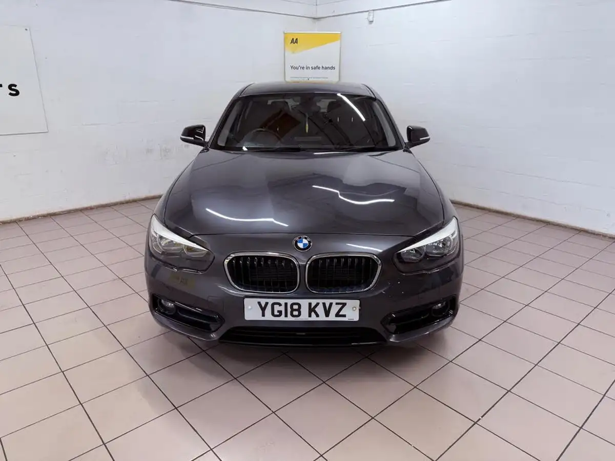 2018-bmw-1-series-15-118i-se-5d-big-2