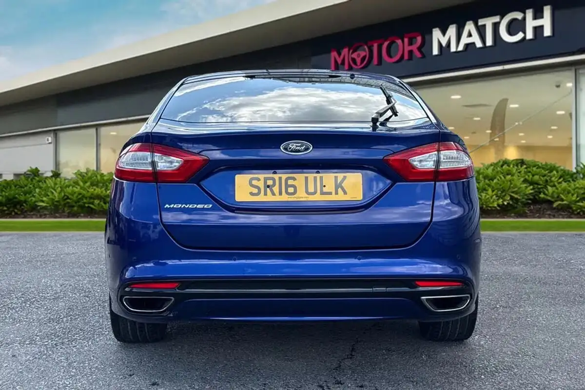 2016-ford-mondeo-20tdci-titanium-180ps-hatchback-big-3