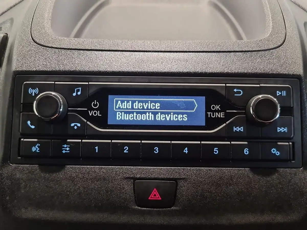 2023-ford-transit-connect-big-27