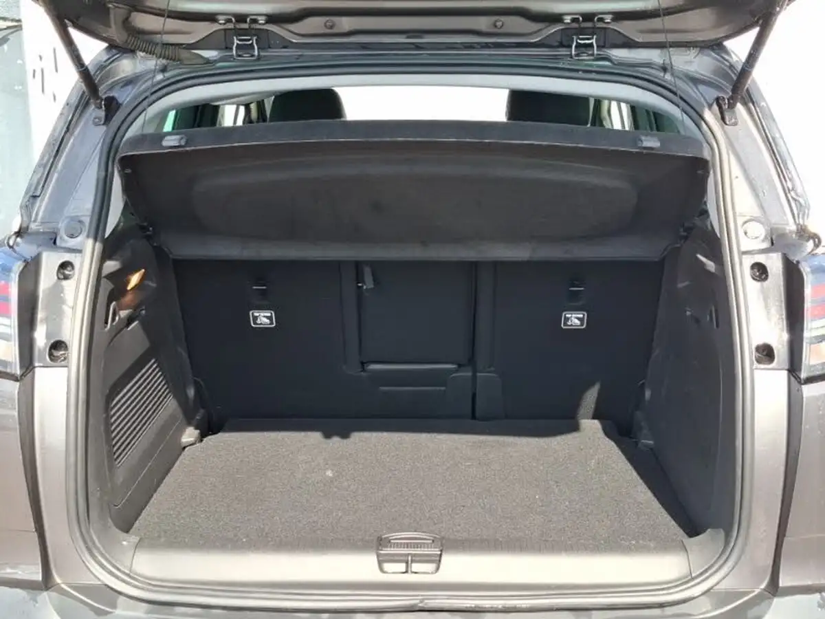 2022-vauxhall-crossland-12-ultimate-130ps-auto-big-7