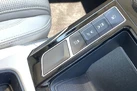 2021-jaguar-i-pace-ev400-se-small-18