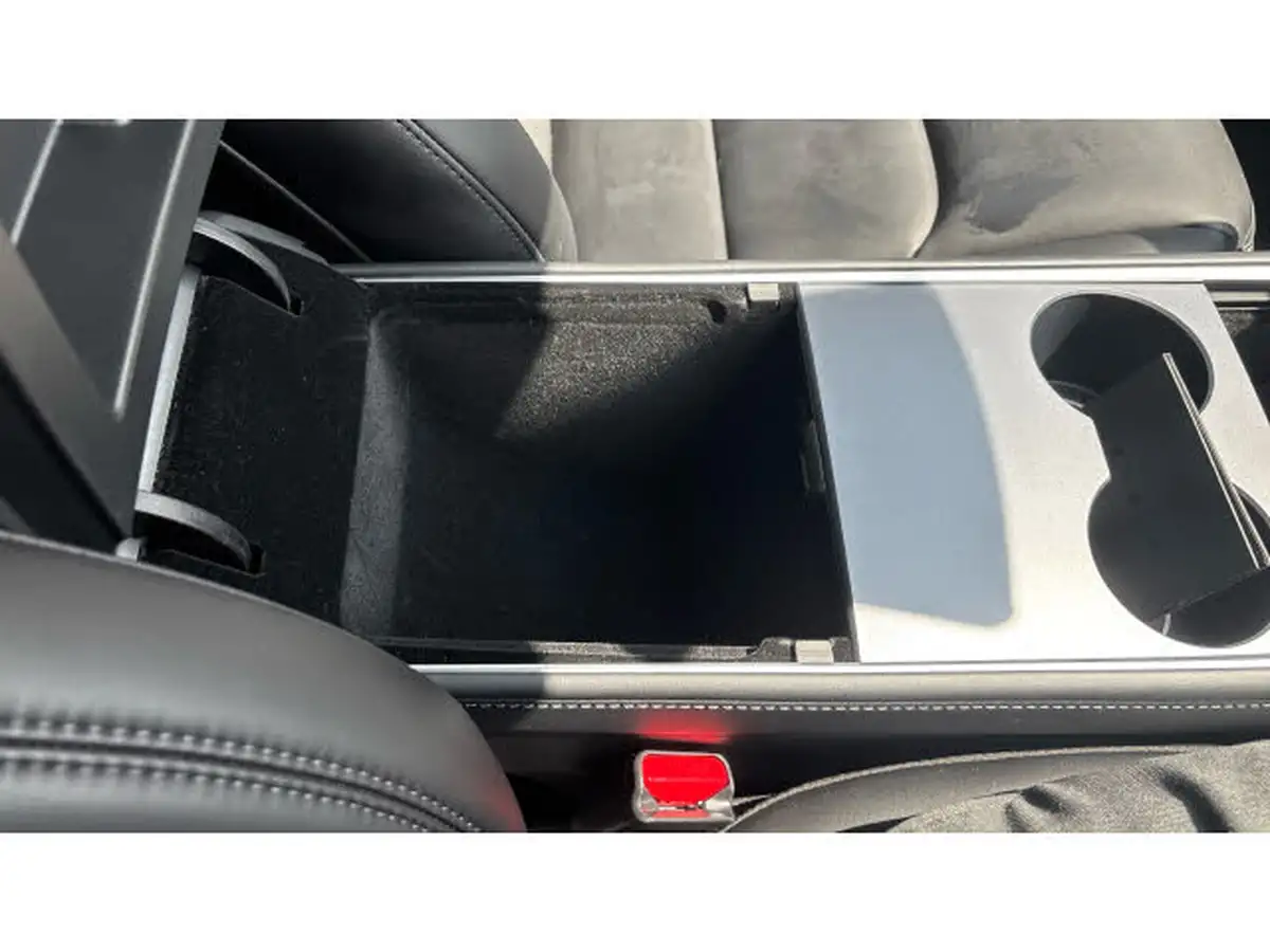 2021-tesla-model-3-e-long-range-awd-big-37