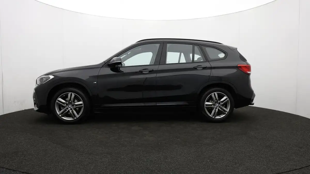 2021-bmw-x1-15-sdrive18i-m-sport-tech-pack-ii-dct-big-63