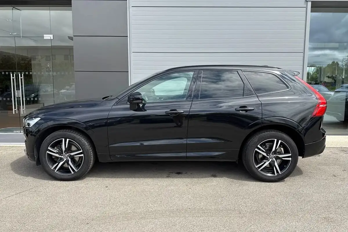 2018-volvo-xc60-20td-d4-r-design-4x4-geartronic-big-33