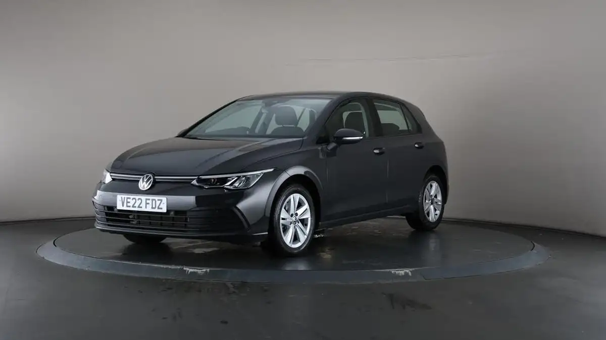 2022-volkswagen-golf-15-tsi-life-150ps-hatchback-big-43