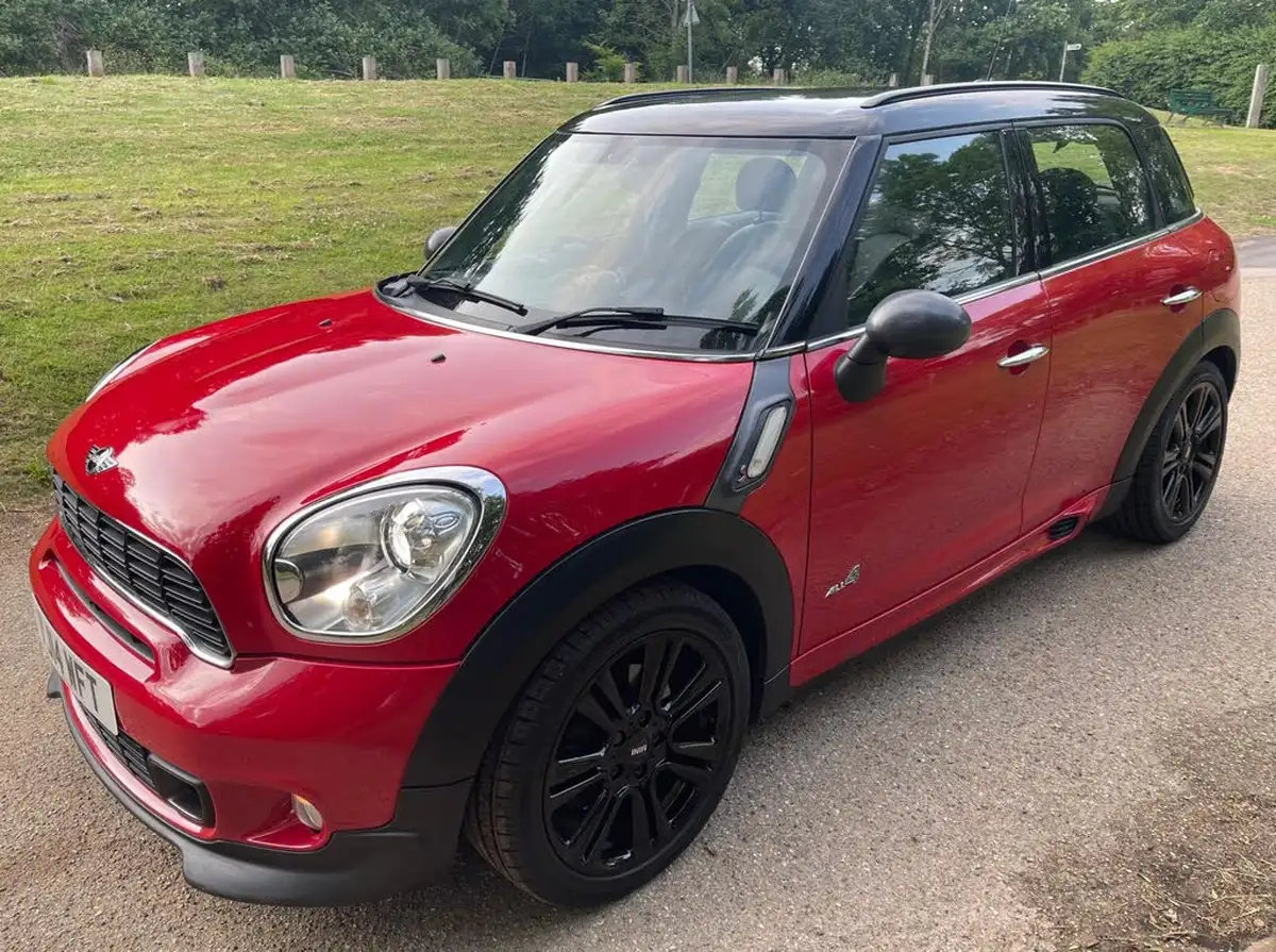 2014-mini-countryman-16-cooper-s-190bhp-all4-big-2