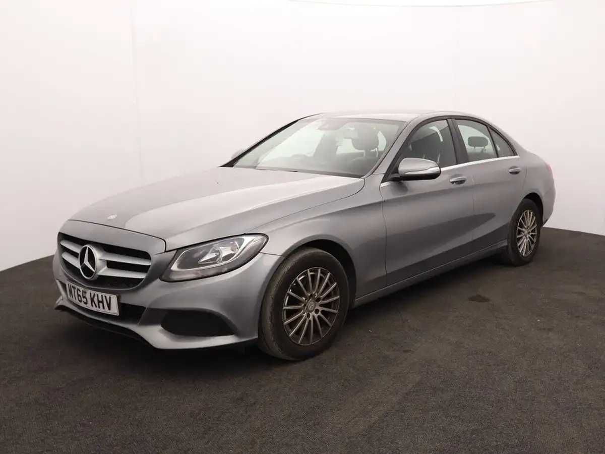 2015-mercedes-benz-c-class-21cdi-c220-se-executivess-saloon-4d-big-4