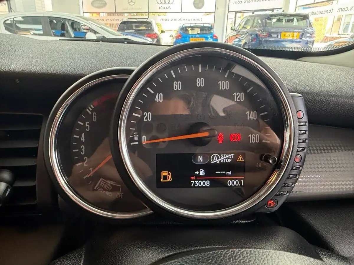2016-mini-cooper-15-cooper-ss-hatchback-5d-big-28