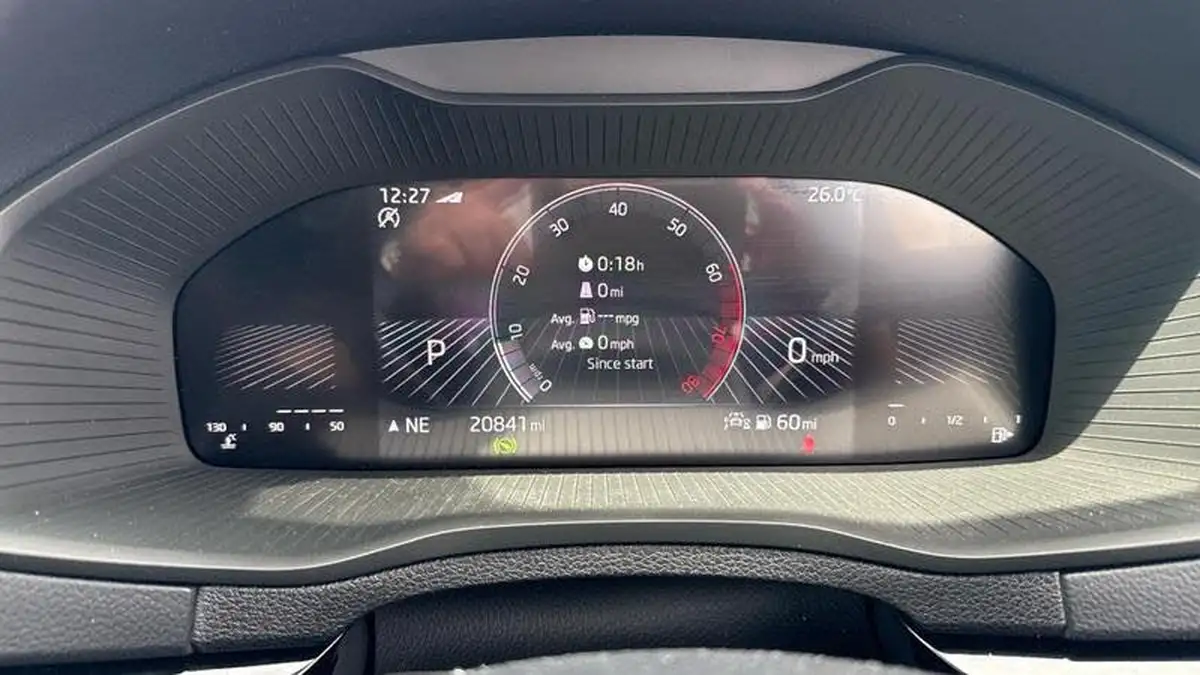 2022-skoda-karoq-15-tsi-sportline-dsg-big-29