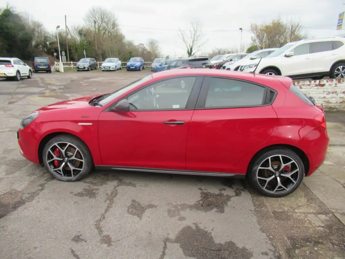 2020-alfa-romeo-giulietta-14-tb-sprint-big-5