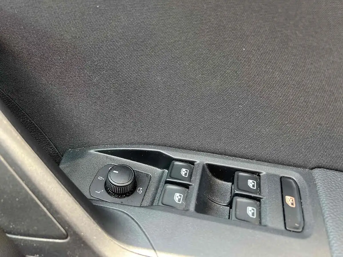 2019-seat-arona-10-tsi-fr-big-33