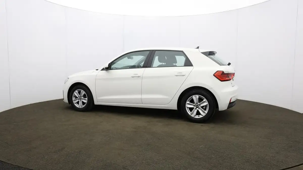 2021-audi-a1-10-30-tfsi-technik-110ps-big-61