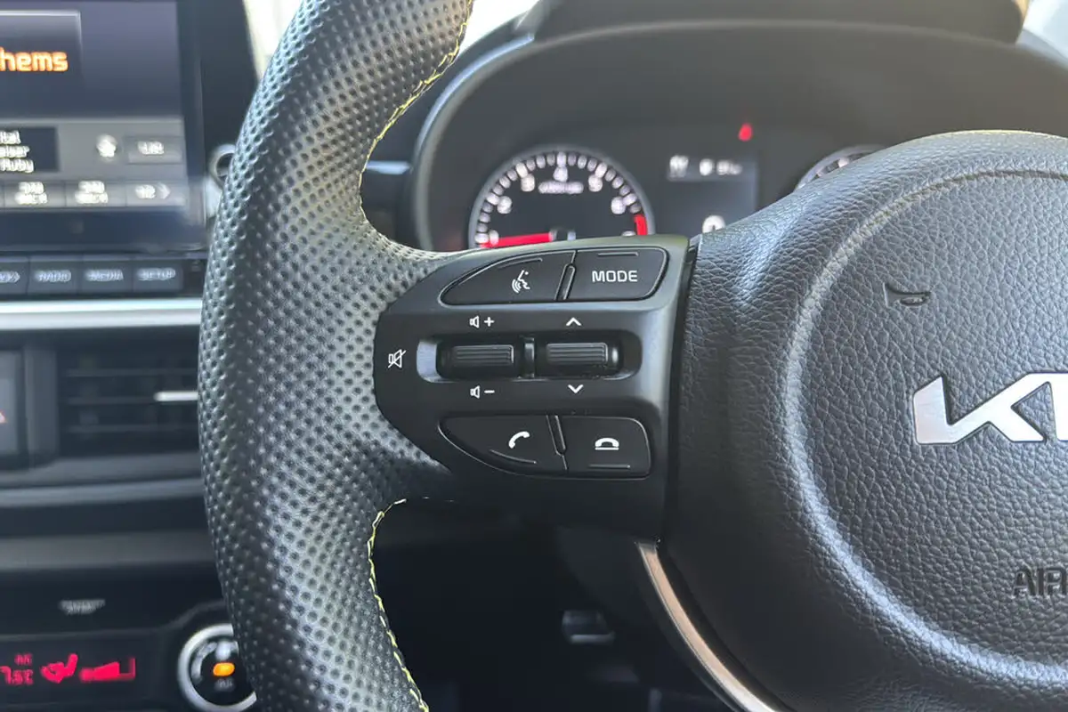 2023-kia-picanto-10-x-line-s-auto-seq-big-16