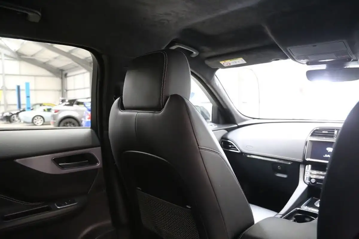 2018-jaguar-f-pace-20-i4d-r-sport-180ps-auto-big-40