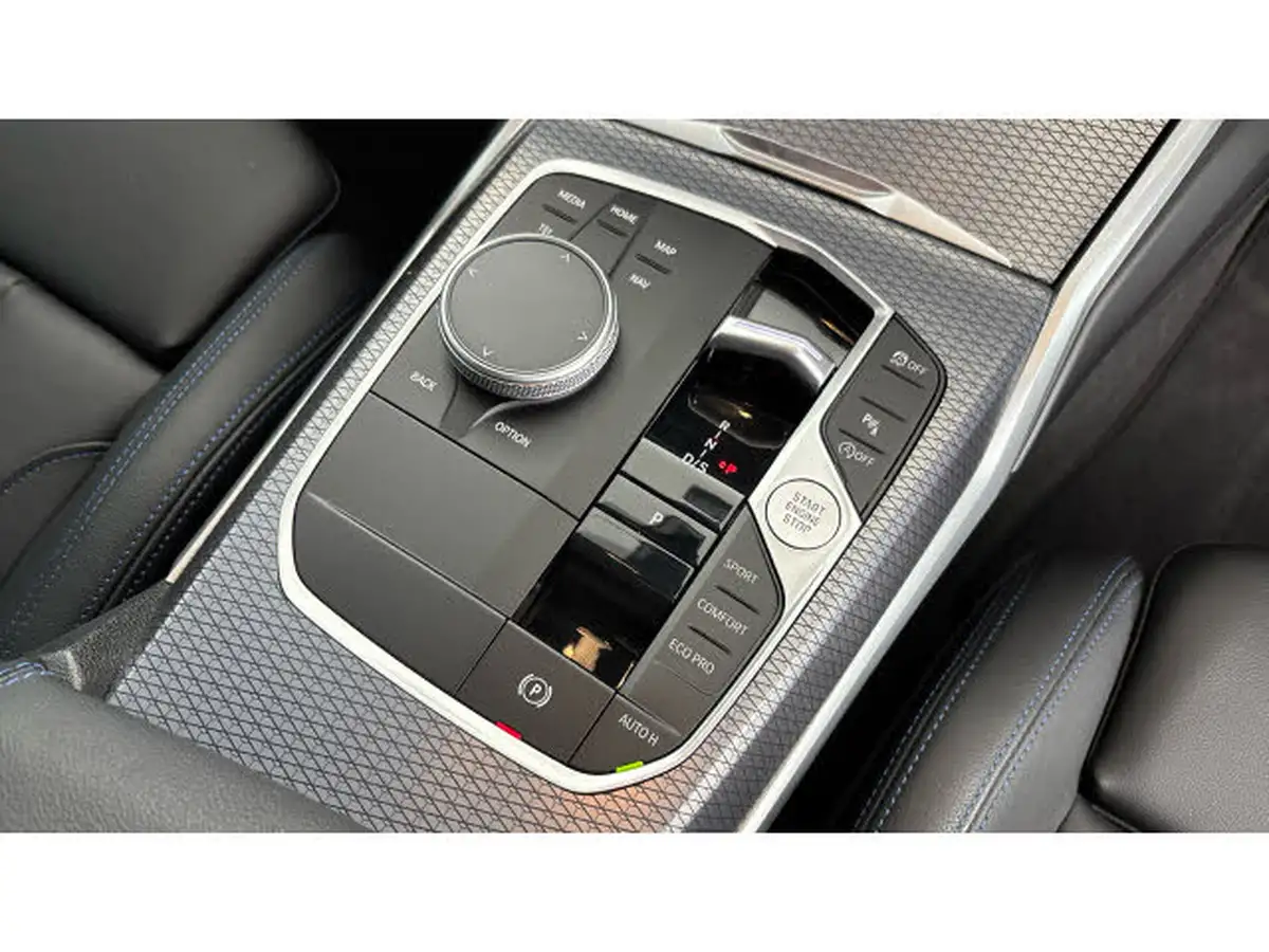 2024-bmw-3-series-30-m340i-xdrive-mx-saloon-4d-big-9