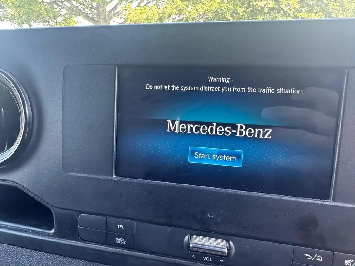 2021-mercedes-benz-sprinter-big-15