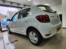 2017-dacia-sandero-15dci-laureate-small-3