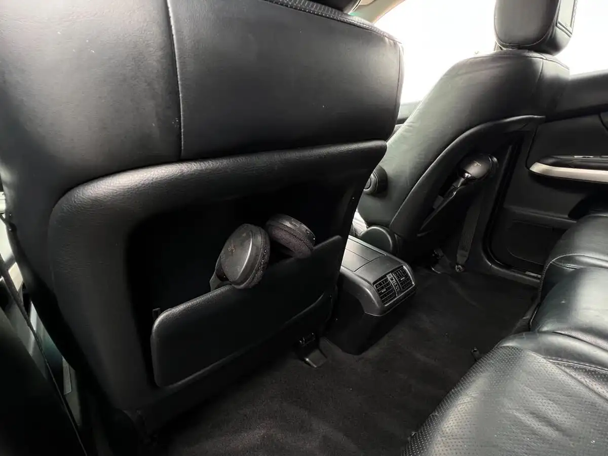 2005-lexus-rx-400h-33-se-l-big-40