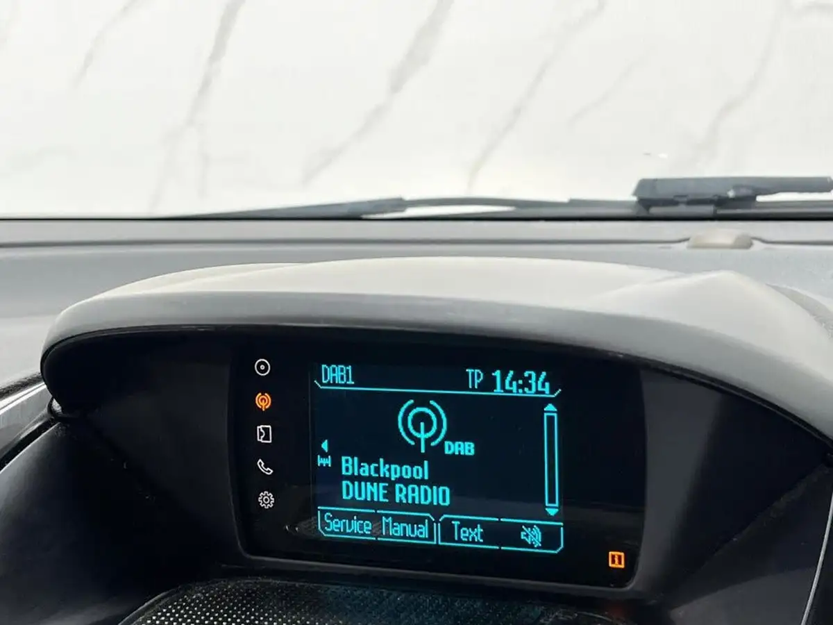 2015-ford-b-max-10-zetec-100ps-big-15