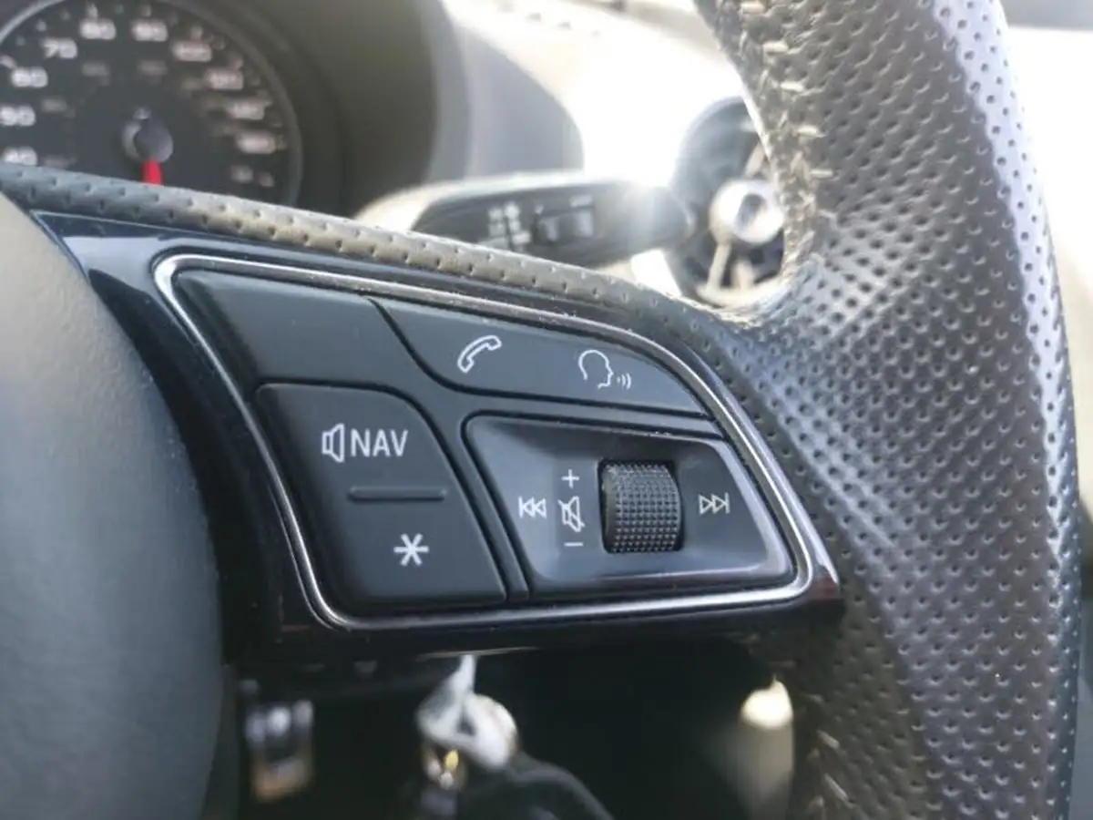 2019-audi-a3-10-30-tfsi-s-line-sportback-5d-big-17