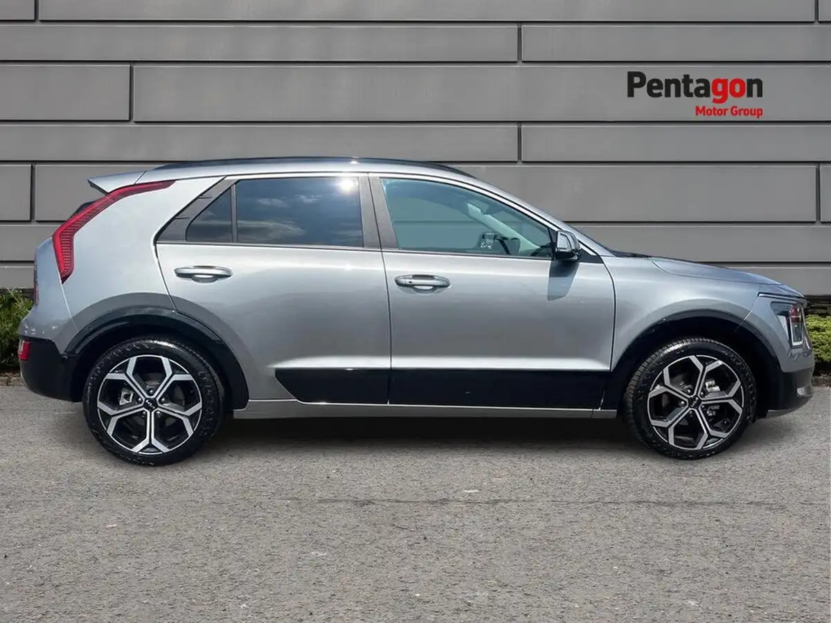 2023-kia-niro-16-gdi-139bhp-hev-132kwh-big-12