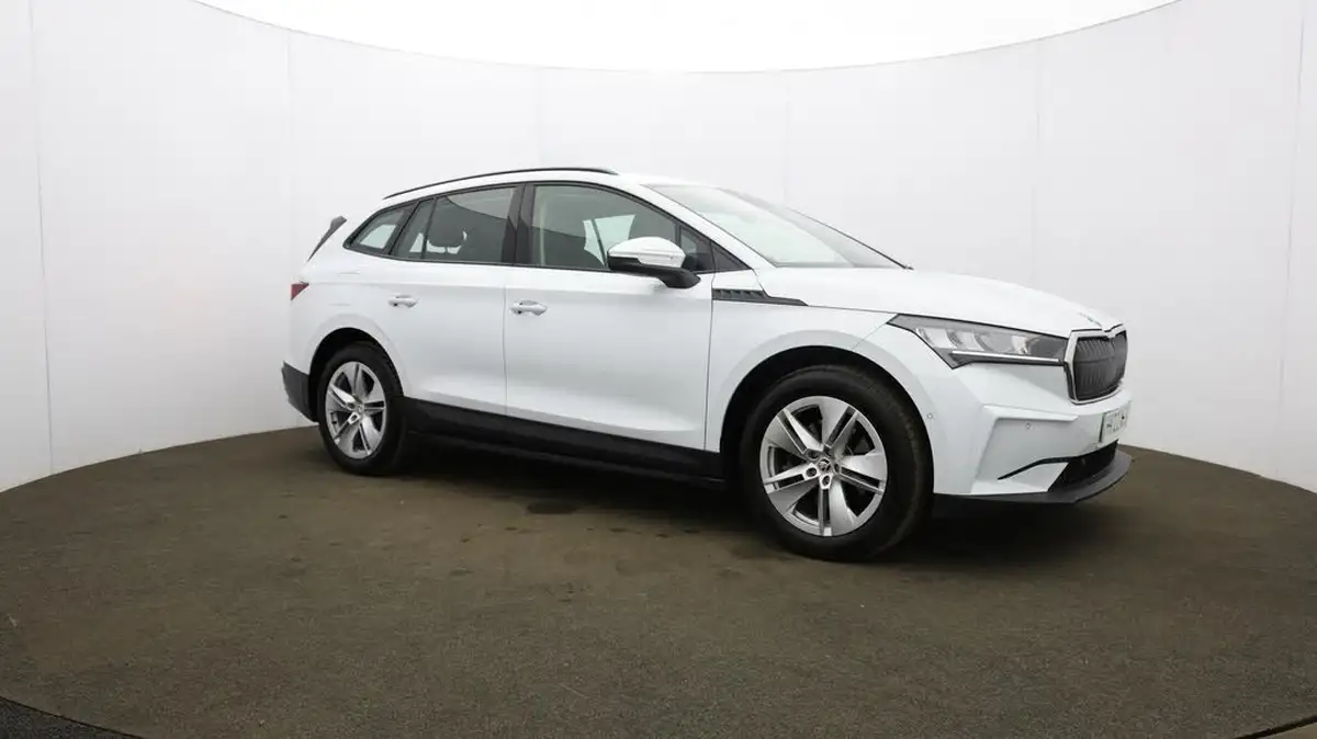 2022-skoda-enyaq-e-60-big-49