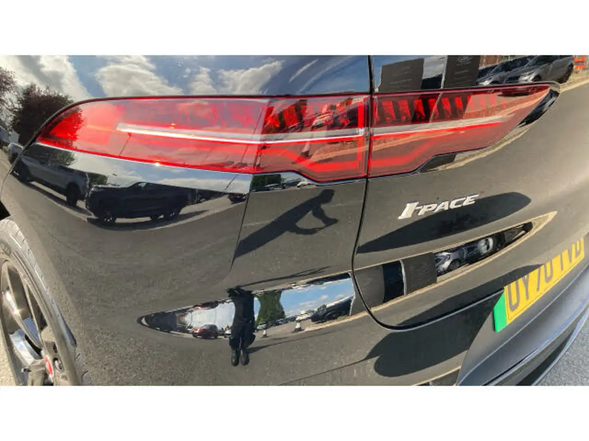2019-jaguar-i-pace-ev400-se-big-18