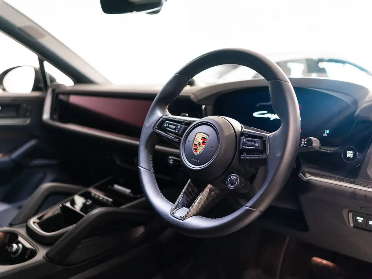 2024-porsche-cayenne-30-v6-e-hybrid-470ps-coupe-big-5