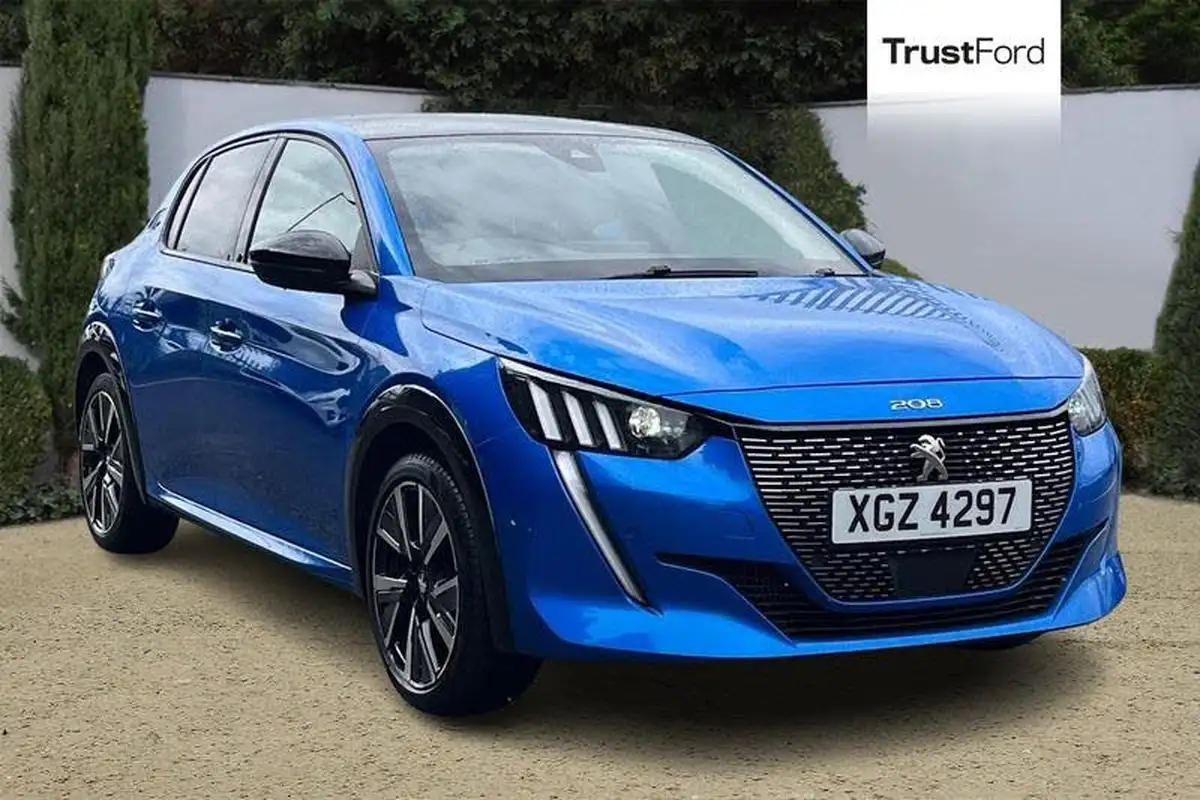 2022-peugeot-208-12-puretech-gt-130bhp-eat8-big-0