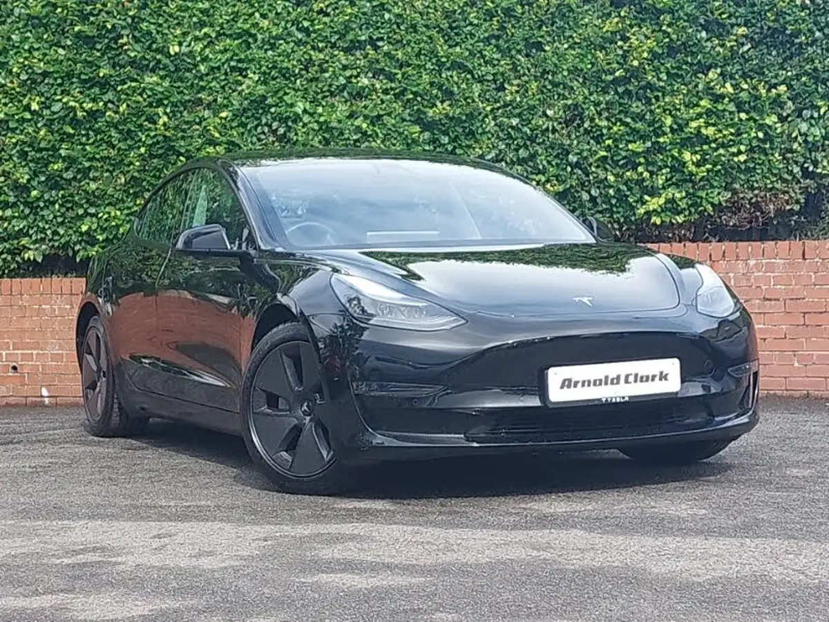 2020-tesla-model-3-e-long-range-big-0