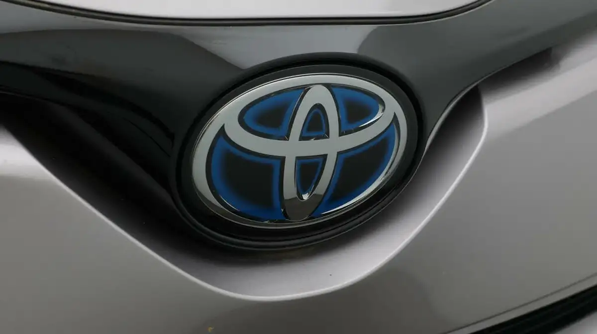 2019-toyota-c-hr-18-vvt-i-excel-big-24