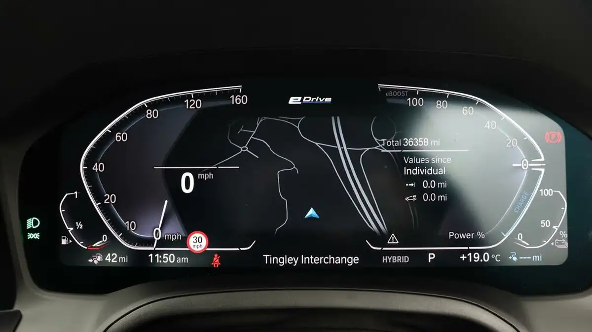 2020-bmw-3-series-20-330e-se-pro-saloon-4d-big-9