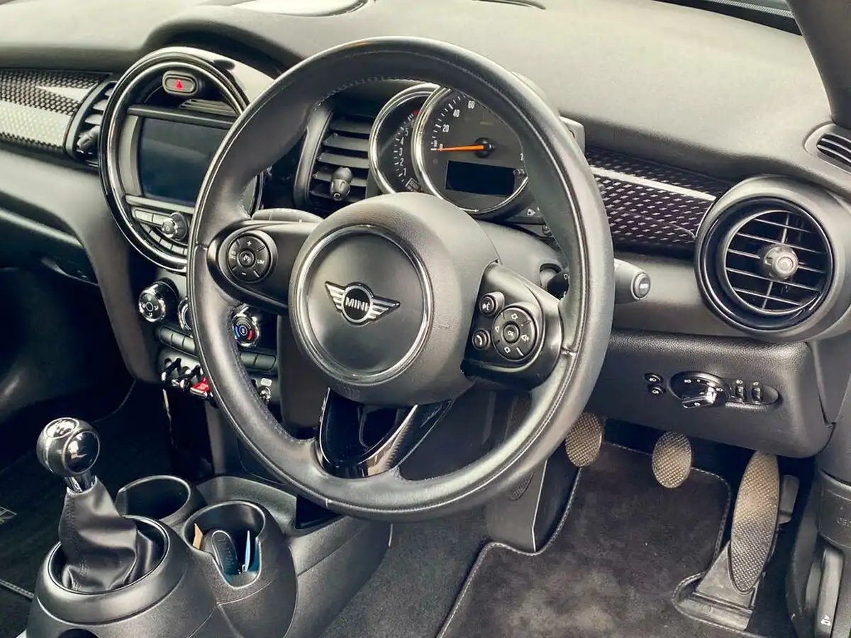 2020-mini-cooper-20-cooper-s-classic-189bhp-convertible-2d-big-14