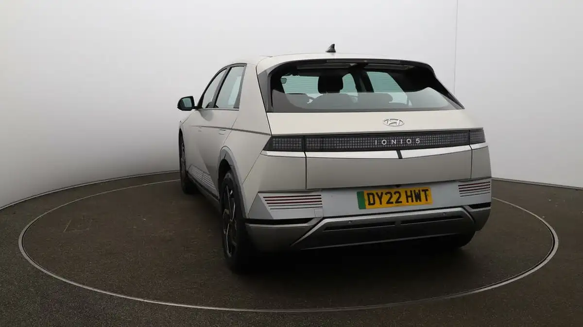 2022-hyundai-ioniq-5-e-premium-217ps-73kwh-rwd-big-51