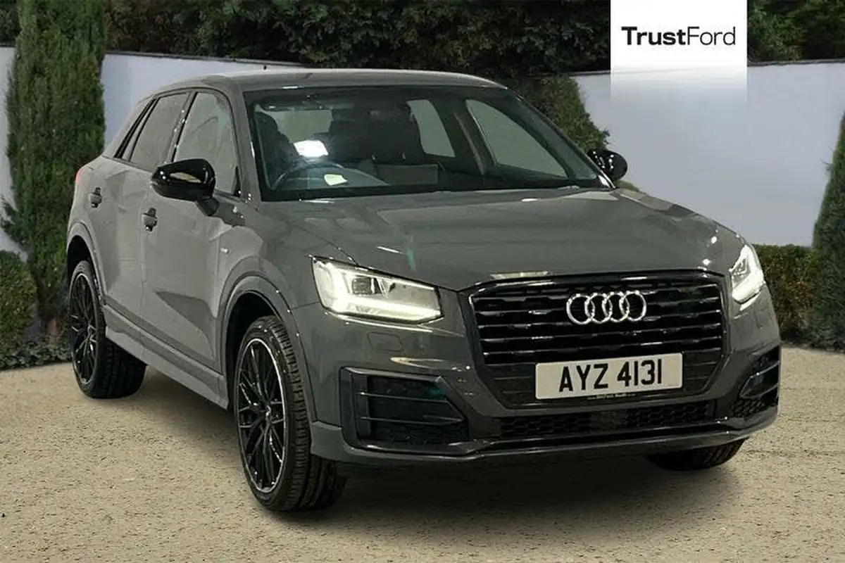 2019-audi-q2-10-30-tfsi-black-edition-big-0