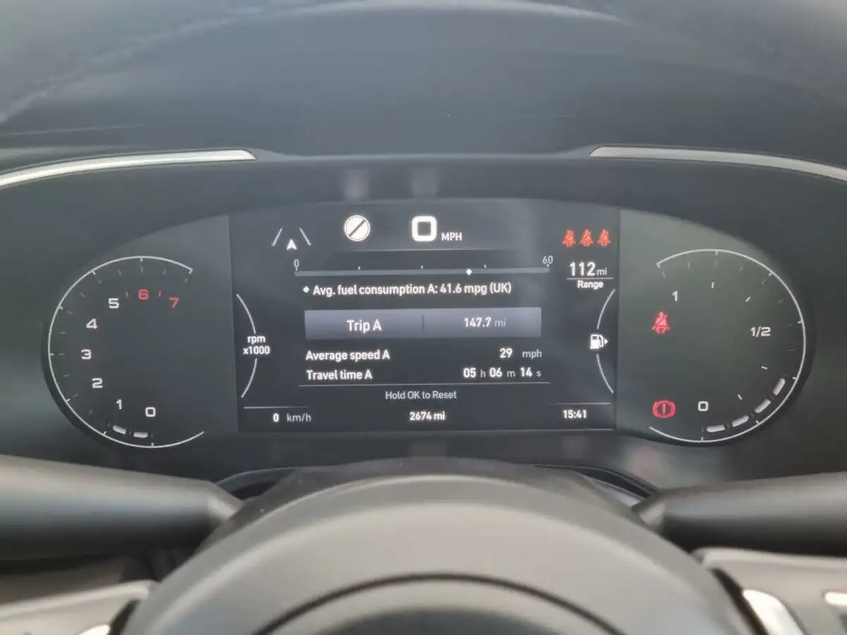 2023-fiat-tipo-10-red-big-22