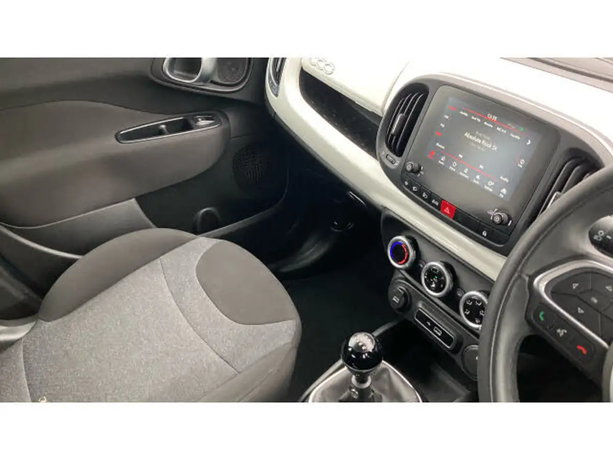 2019-fiat-500l-14-city-cross-big-13