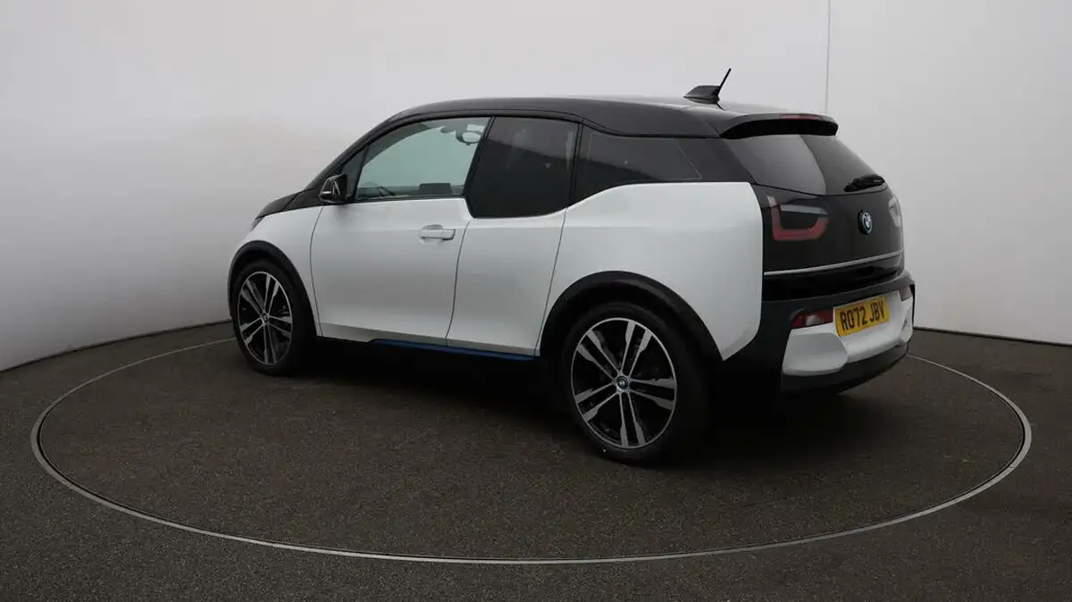 2022-bmw-i3-e-120-ah-s-big-54
