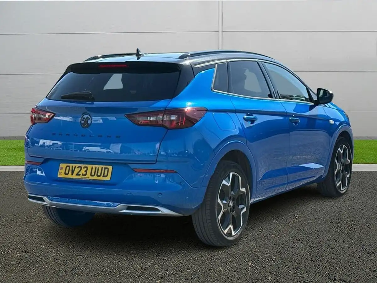 2023-vauxhall-grandland-12-ultimate-130ps-auto-big-6