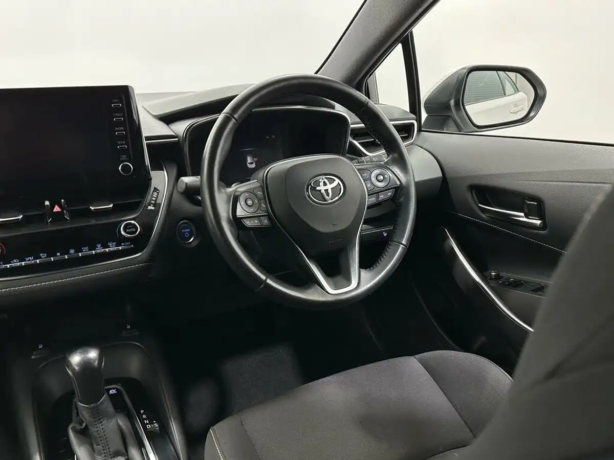 2021-toyota-corolla-20-vvt-i-icon-tech-touring-sports-big-9