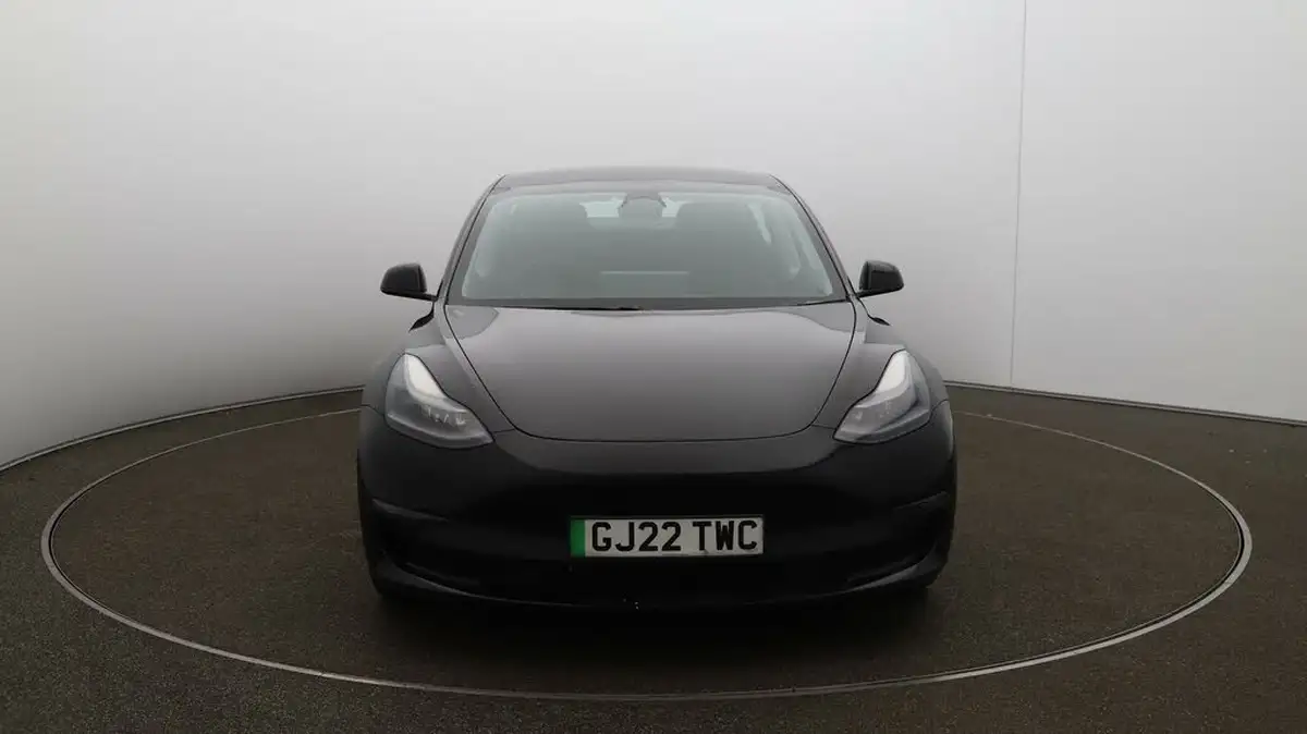 2022-tesla-model-3-e-long-range-big-2