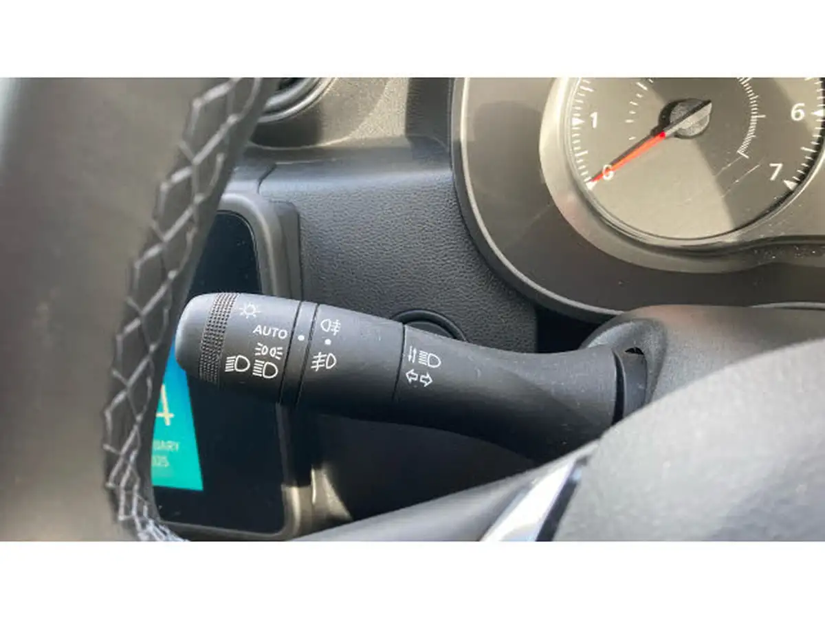 2022-dacia-duster-13-tce-extreme-se-150bhp-edc-big-30