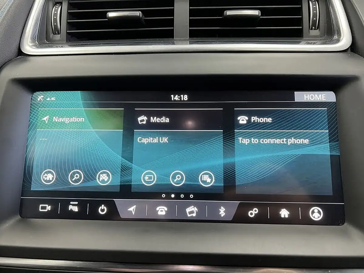 2018-jaguar-e-pace-20-i4d-r-dynamic-s-180ps-awd-auto-big-13
