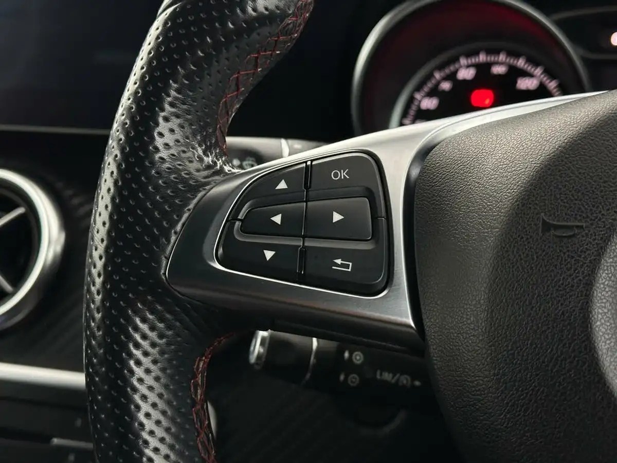 2016-mercedes-benz-a-class-21d-a200d-amg-line-136ps-premiumss-7g-dct-big-11